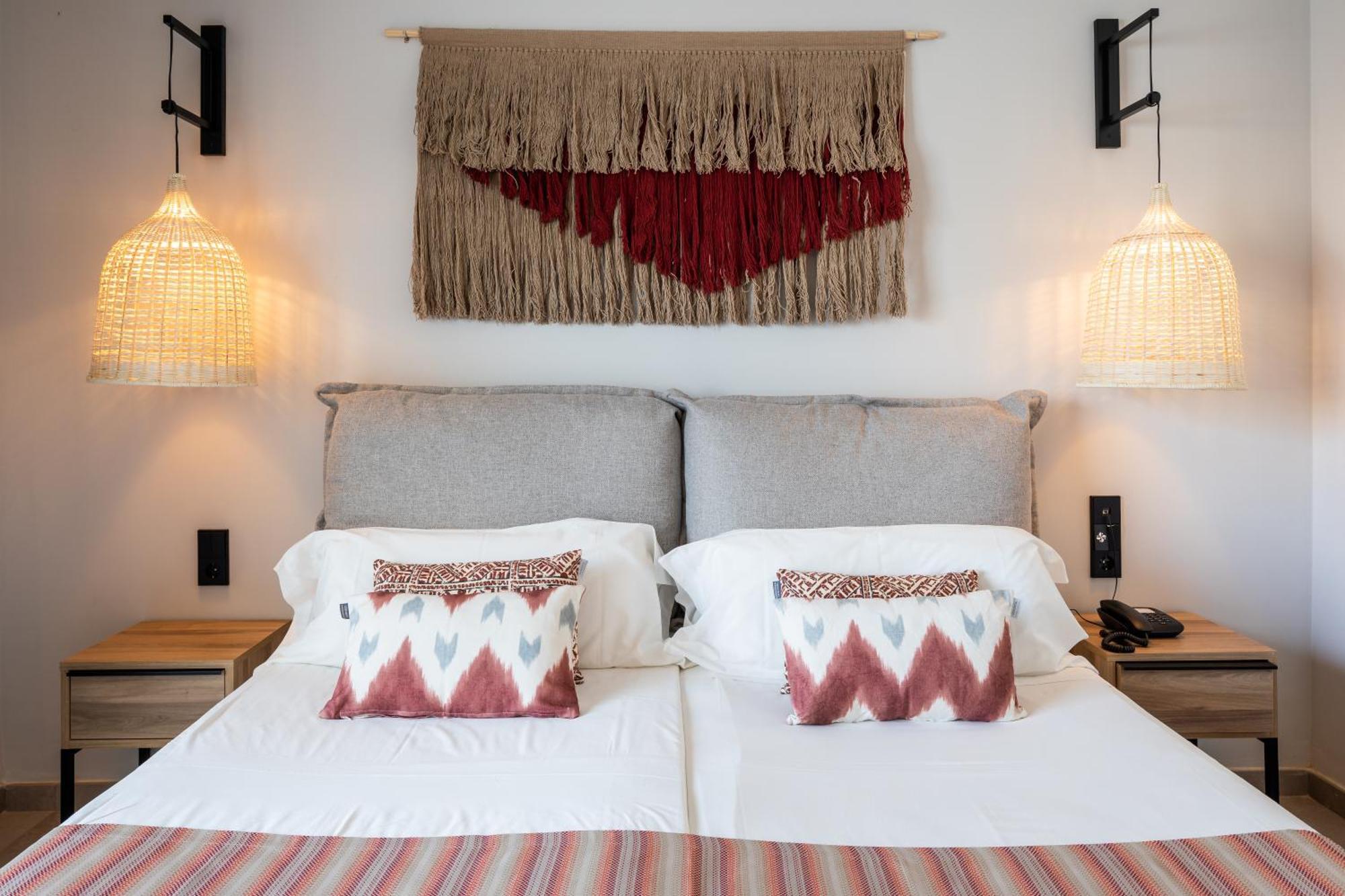 Aparthotel Casita Blanca - Adults Only San Antonio  Exteriör bild