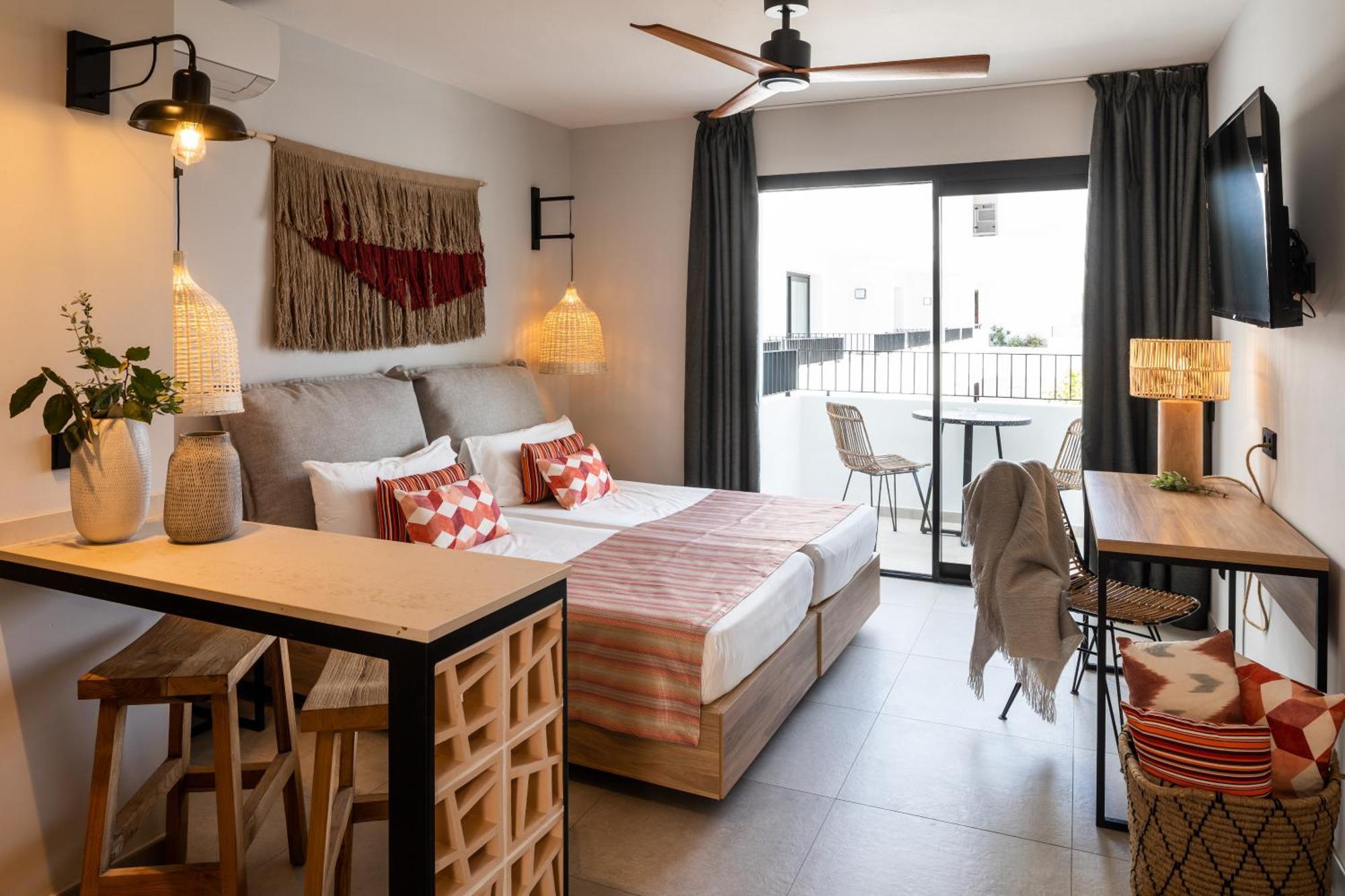 Aparthotel Casita Blanca - Adults Only San Antonio  Exteriör bild