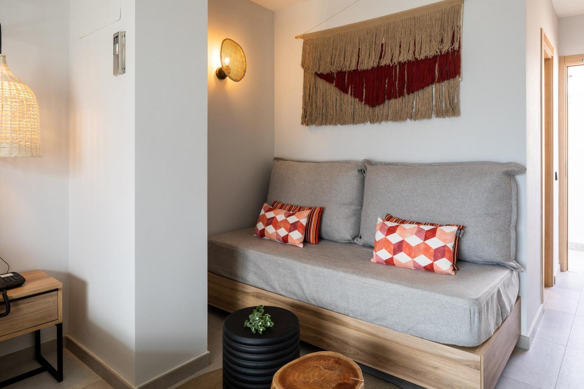 Aparthotel Casita Blanca - Adults Only San Antonio  Exteriör bild